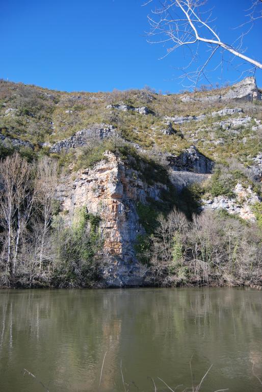 Mas De Garrigue Bed & Breakfast Calvignac Екстериор снимка