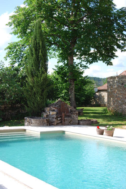 Mas De Garrigue Bed & Breakfast Calvignac Екстериор снимка